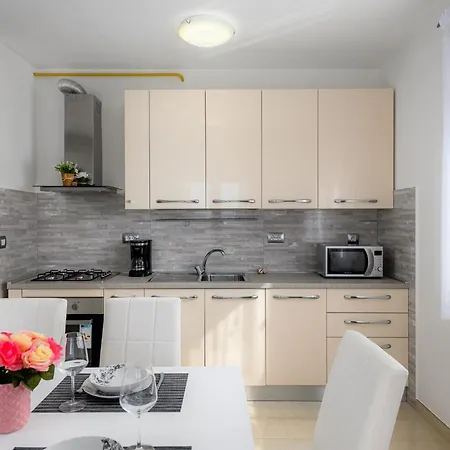 Stancija Amoroso Apartment