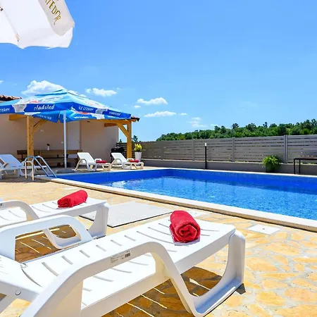 Stancija Amoroso Apartment