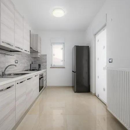 Lejlighed Stancija Amoroso